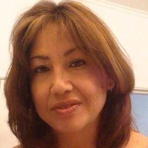 Meet your Posher, Elisa